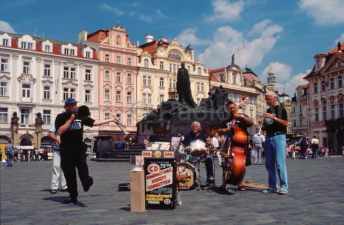 Old Town Square, Prague, Czech Republic
 (cod:Prague 18)